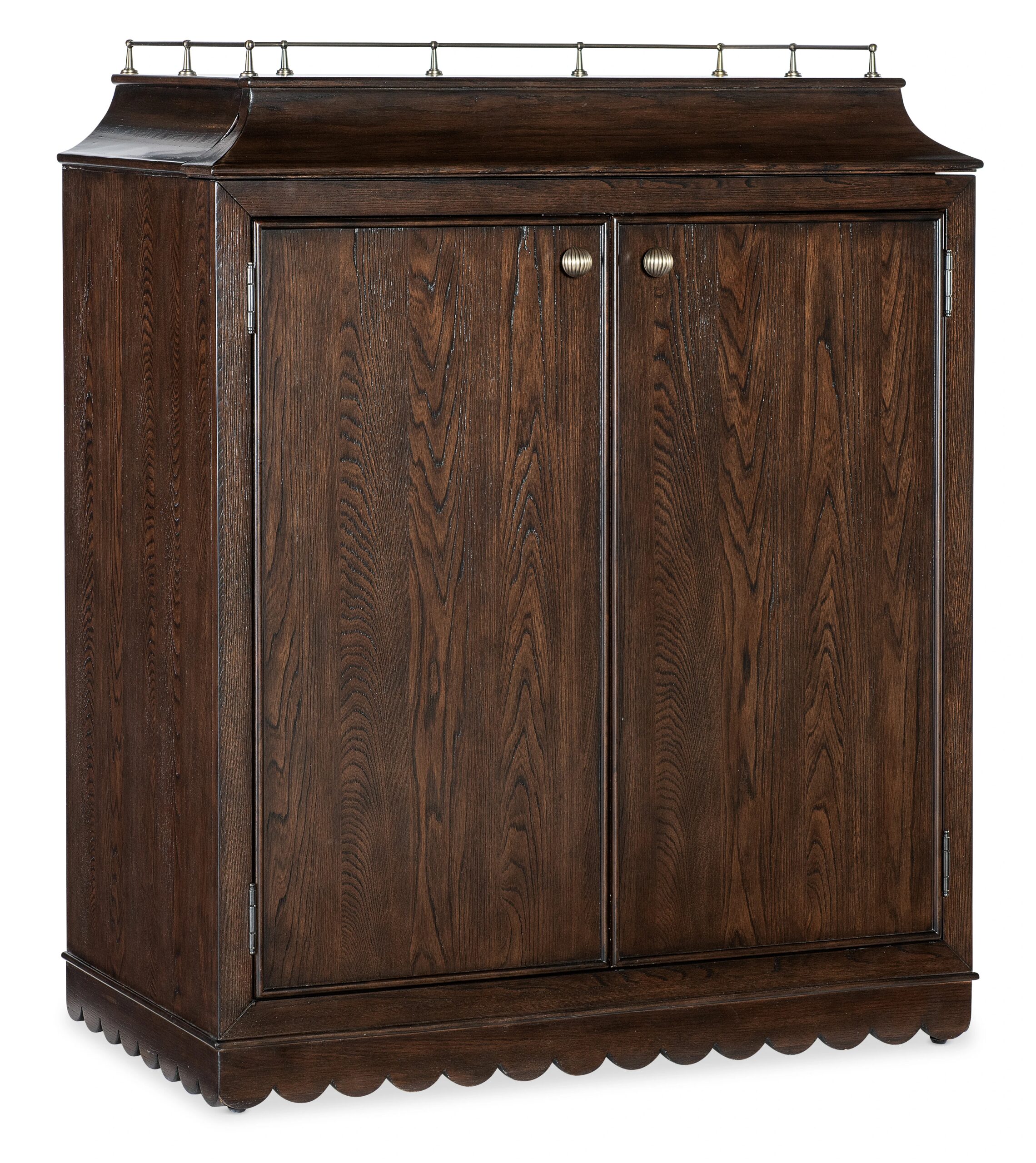 dcaeea7036fd10e43069187941319fb4 Commerce and Market Dukes Bar Cabinet - Image 1